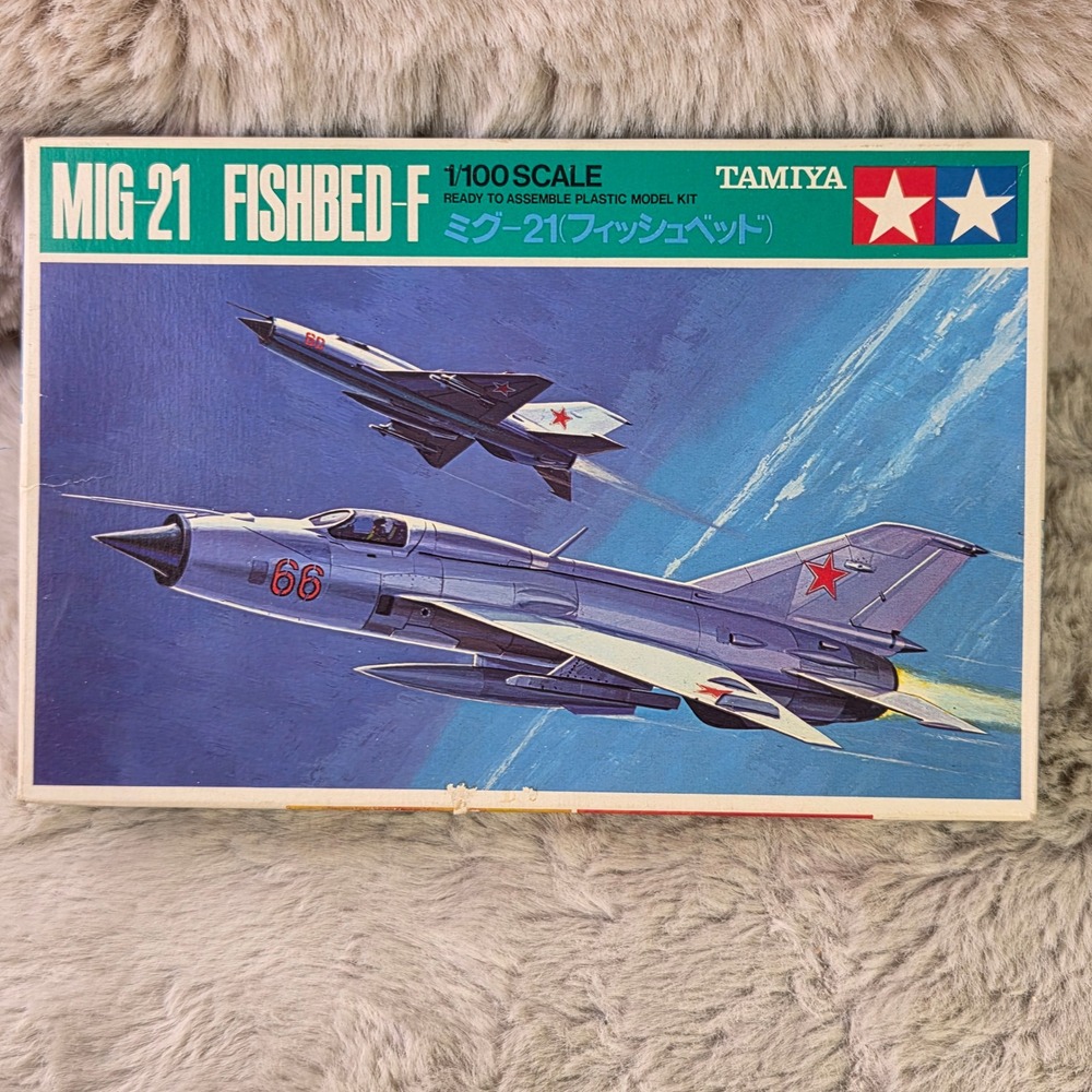 Tamiya MiG-21 Fishbed-F 1/100 Scale Plastic Model Kit PA1009 Made in Japan